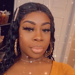 Meet your Posher, Jada